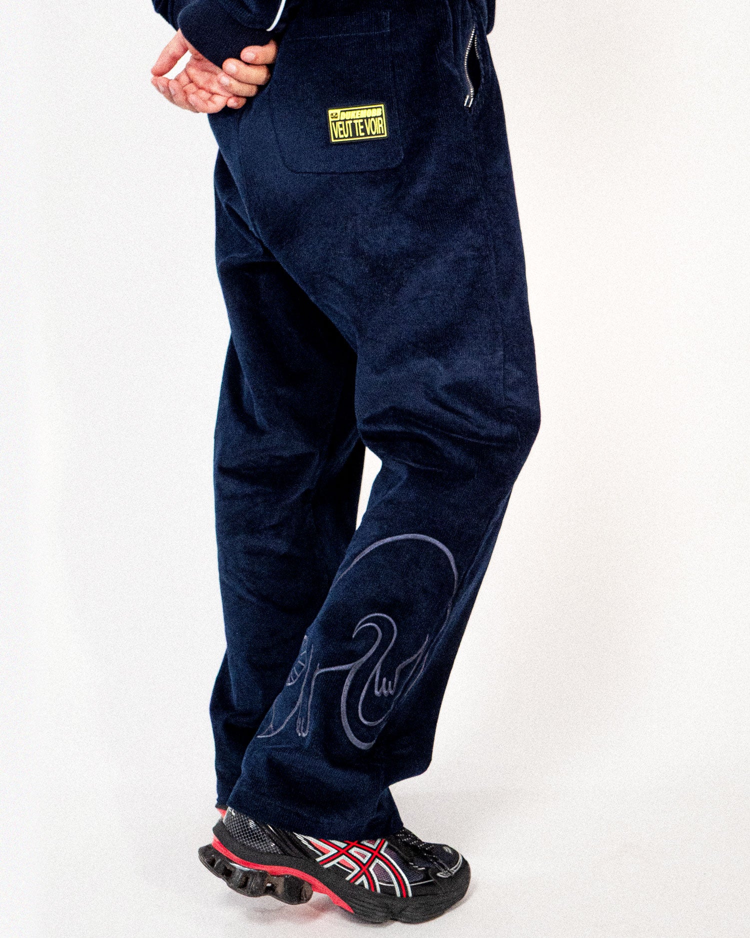 LE TRACKSUIT DUKEMOBB (LE BAS).