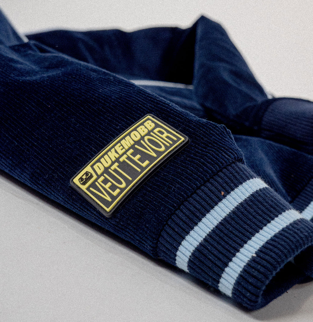 L'ENSEMBLE TRACKSUIT DUKEMOBB (AU COMPLET).